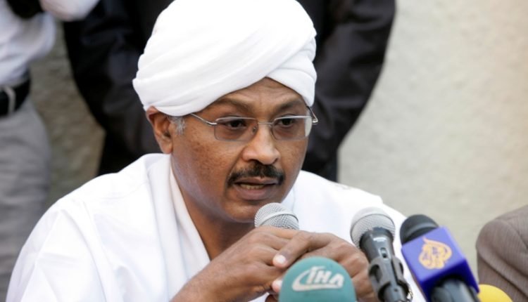 مبارك الفاضل،اموال منهوبة،تغيير الحكومة،قروض،بنوك خارجية،اموال الدولة السودانية،تقليص الوزارات،البشير