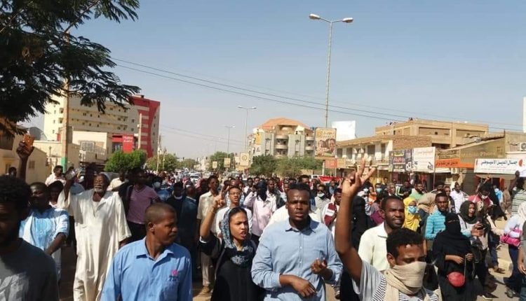 السودان،مظاهرات،البشير،الفاتح عز الدين،احتجاجات،المؤتمر الوطني