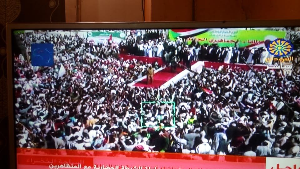 البشير،مظاهرات،السودان،البرلمان السوداني