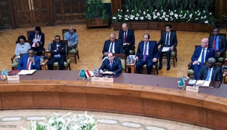 قمة افريقية تمهل المجلس العسكري 3 أشهر لتسليم السلطة