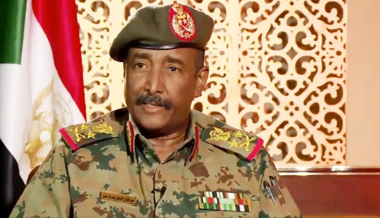 قرار من البرهان يفجر جدلًا واسعًا في السودان