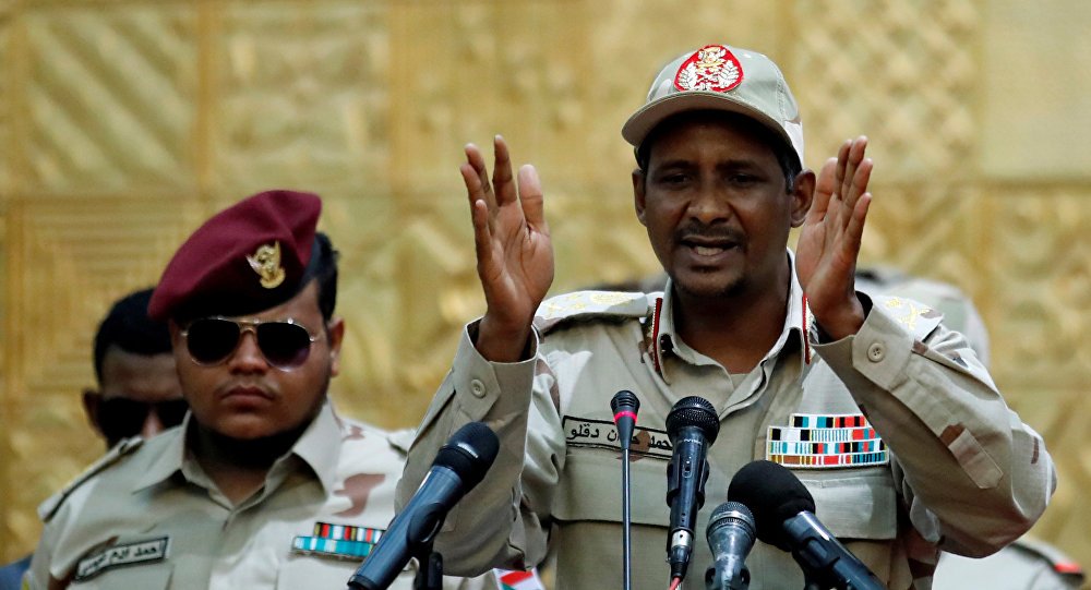 السودان يبدأ الانسحاب من عاصفة الحزم .. حميدتي يلعن سحب 10 آلاف من قواته باليمن