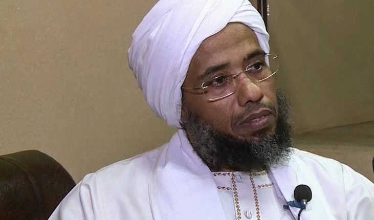 قرار بإيقاف منصة بث “شركة الأندلس” المالكة لقنوات طيبة التابعة للداعية عبد الحي يوسف