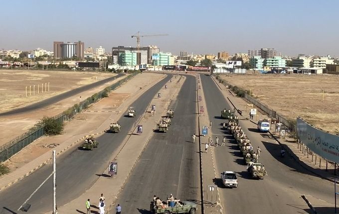 الجيش يغلق جميع الكباري في ولاية الخرطوم استباقا لمليونية 30 يونيو