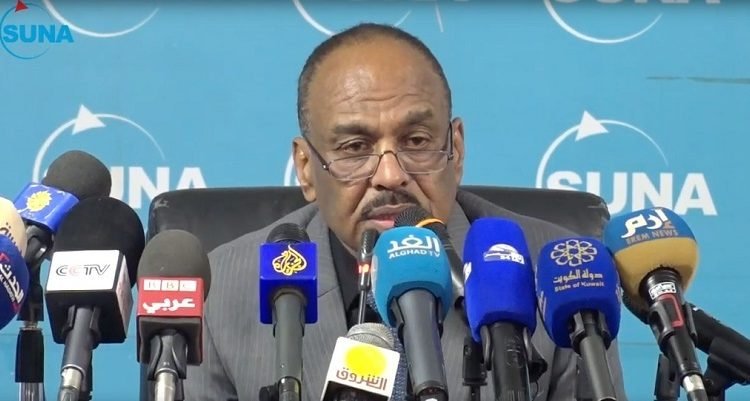 بنك السودان المركزي يصدر قائمة حظر من بينها شراء السيارات ويعلن عن وظائف جديدة