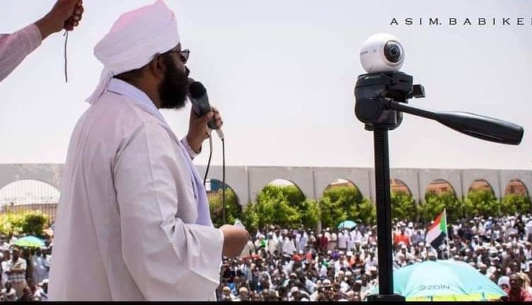 الشيخ مهران معلقاً على حديث محمد جلال حول العلمانية : “لن نقبل بالعلمانية حكما الا على دمائنا”