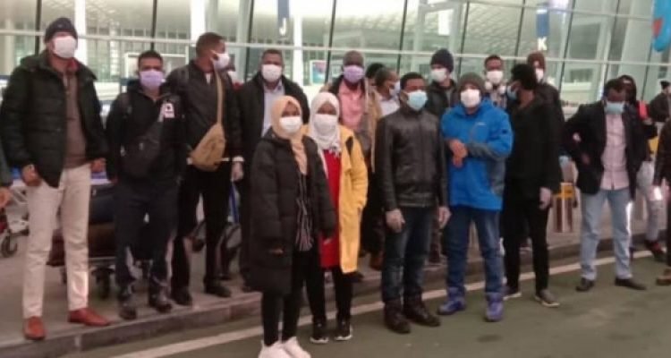 سفارة السودان بأبوظبي تكشف نتائج الفحص الطبي للطلاب السودانيين المتواجدين في الحجر الصحي بالإمارات