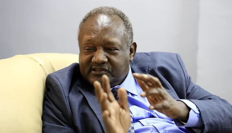 تحالف سياسي: قرار إعادة شهداء رمضان للخدمة شجاع