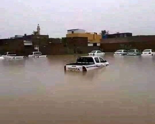 السودان : وزارة الداخلية تعلن تفاصيل كارثية عن خسائر الخريف..وفاة واصابة 8 أشخاص في هدم منازل وغرقا وانهيار أكثر من ألفي مبنى جراء الامطار و تحذيرات من ارتفاع مناسيب النيل