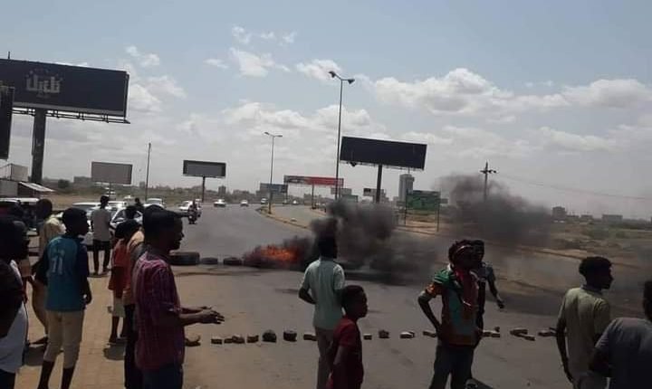 عودة المظاهرات إلى قلب الخرطوم “جاكسون” في التصعيد الثوري