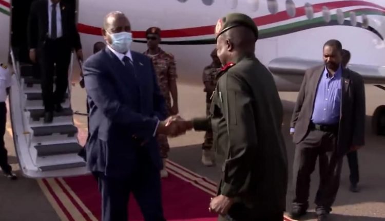 السودان: البرهان يعود من الكويت .. طالع تفاصيل الزيارة