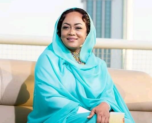 قناة سودانية 24 تفصل مذيعة شهيرة بعد سنوات من العمل وهذا ما قالته في اول تعليق على القرار وخطوتها لمناهضته