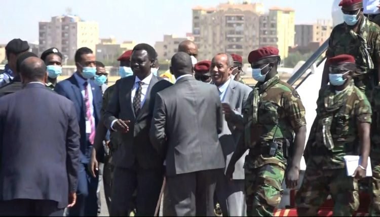 السودان: طالع تصريحات مناوي في مطار الخرطوم