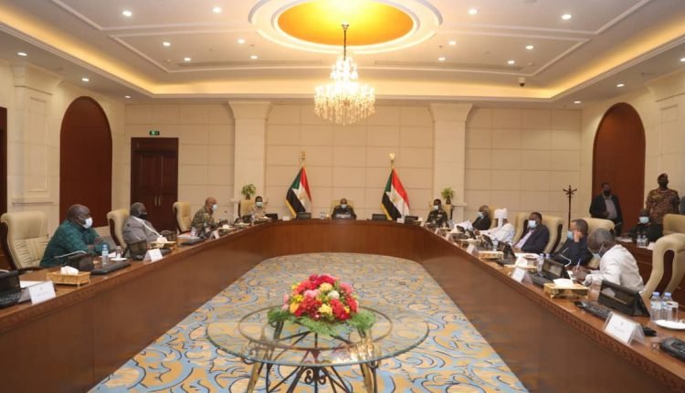 طلب من مجلس شركاء الفترة الانتقالية لرئيس الوزراء عبد الله حمدوك وتحديد موعد تشكيل الحكومة
