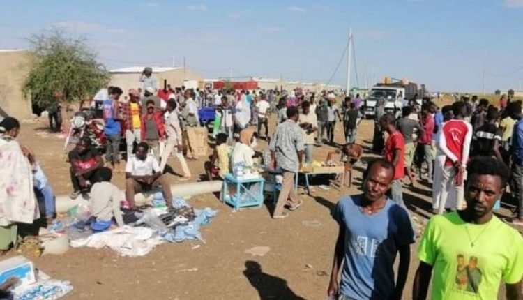 السودان.. لاجئون يقبرون موتاهم داخل المنازل