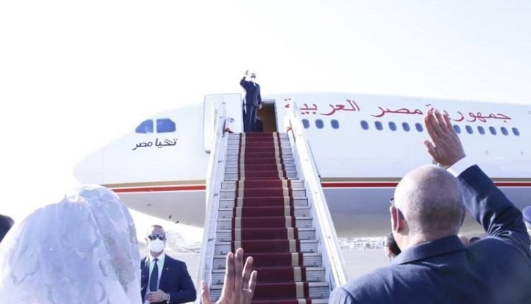 السيسي ينهي زيارة للسودان استمرت ساعات ويغادر إلى مصر