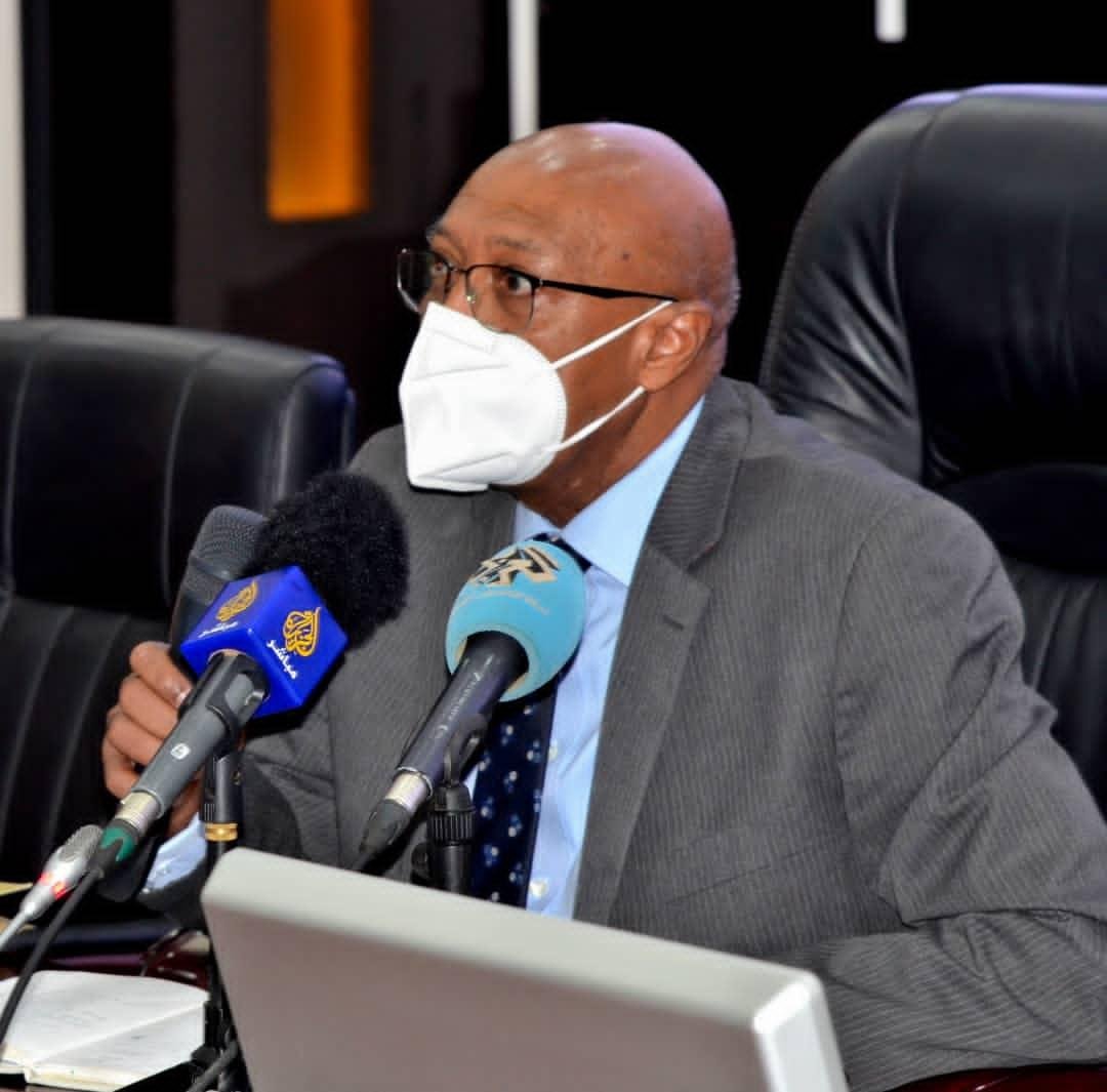 وزير الصحة السوداني يعلن كارثة في الصيدليات وازمة حادة في الادوية ويكشف تحركات الحل