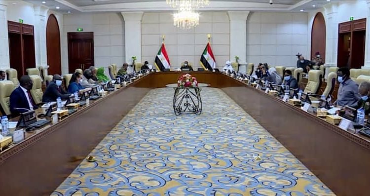 قرارات عاجلة من مجلس الأمن والدفاع في السودان في جلسة طارئة برئاسة البرهان