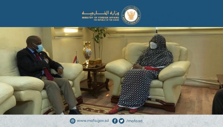 وفد التقى وزيرة الخارجية..ترتيبات لزيارة مدعي عام المحكمة الجنائية للسودان