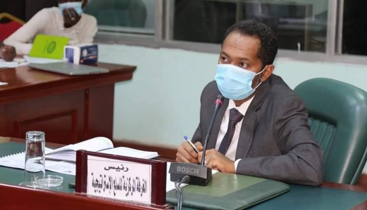السودان: اجتماع طارئ للتصدي لمضاربات سوق العملات الاجنبية وتدهور الجنيه ووزير مجلس الوزراء يحذر من حرب على الاقتصاد ومعاش الناس
