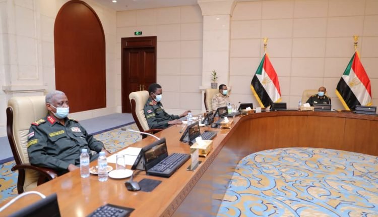 السيادي برئاسة البرهان يدعو مجلس الشركاء لاجتماع عاجل لحسم تعيين ولاة الولايات