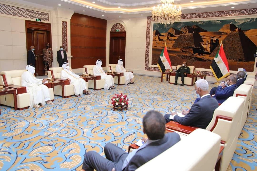 رسالة من تميم للبرهان ومقترح من قطر للسودان ووعد بشان الازمة الاقتصادية والأمنية والأزمة مع اثيوبيا والاستثمار.. تفاصيل مباحثات نائب رئيس الوزراء القطري في الخرطوم رسالة من تميم للبرهان ومقترح من قطر للسودان ووعد بشان الازمة الاقتصادية والأمنية والأزمة مع اثيوبيا والاستثمار.. تفاصيل مباحثات نائب رئيس الوزراء القطري في الخرطوم