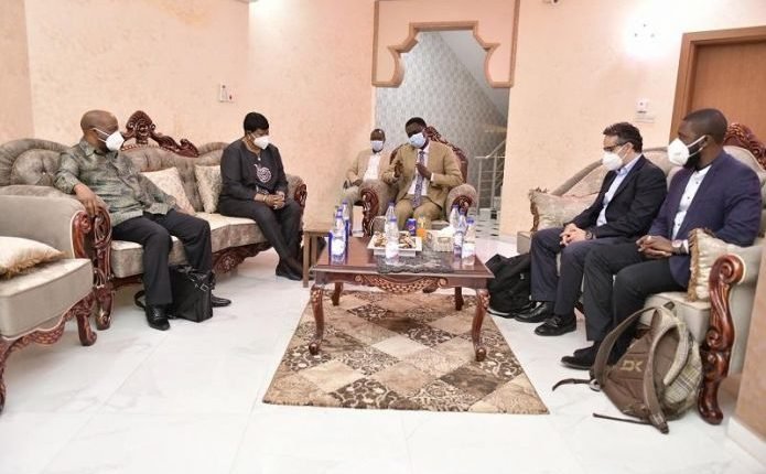 طلب عاجل من حاكم اقليم دارفور لمدعية المحكمة الجنائية بشأن البشير واحمد هارون