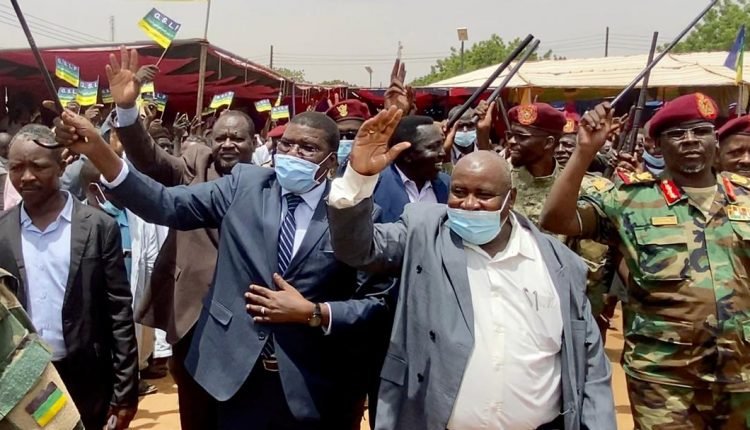 تصريحات لعضو بالسيادي بشأن تعدد الجيوش في السودان وأعداء إتفاق السلام