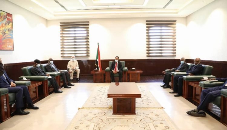 حمدوك يبلغ رئيس مفوضية الاتحاد الافريقي ردا حاسما من السودان بشان سد النهضة