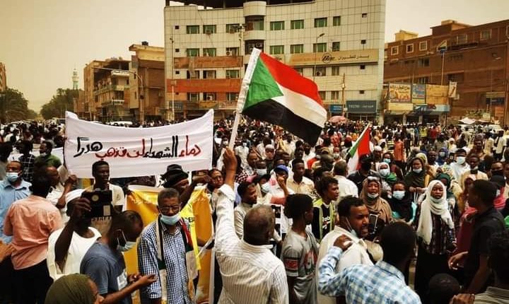 السودان.. لجنة الأطباء تعلن حصيلة الإصابات في موكب 25 يونيو