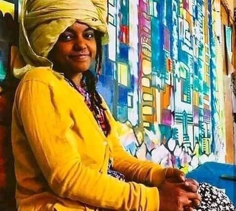 حملة تضامن واسعة مع الفنانة السودانية روان صباحي.. ذرفت الدموع .. لا للتنمر ربوا أولادكم  (فيديو)