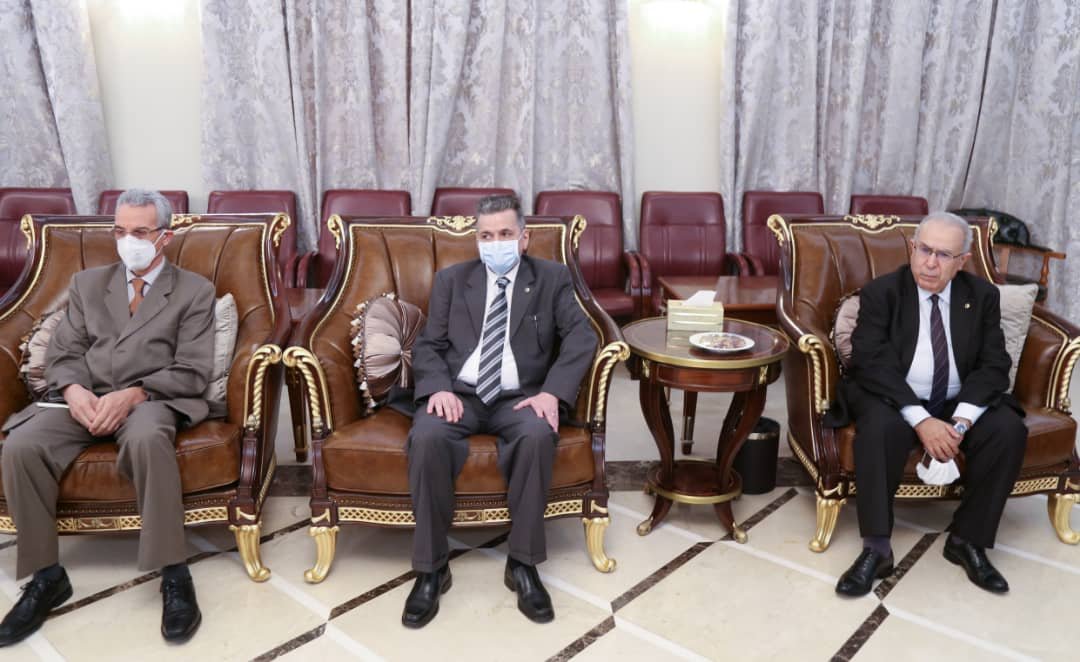 البرهان يدعو وفدا من الكونغرس ورجال أعمال للاستثمار في السودان و بناء شراكة مع امريكا وتعهدات من واشنطن بفرص عمل للطبقة الوسطى