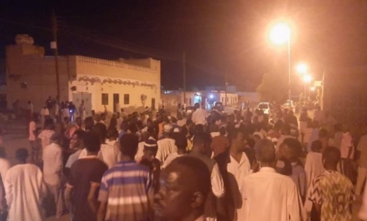 بيان عاجل من نظارات البجا يعلن القبض على إرهابي وبطاقات أجنبية وأسلحة وذخائر واتهامات لجبهة التحرير الاريترية بعد تفجيرات واقتتال في بورتسودان