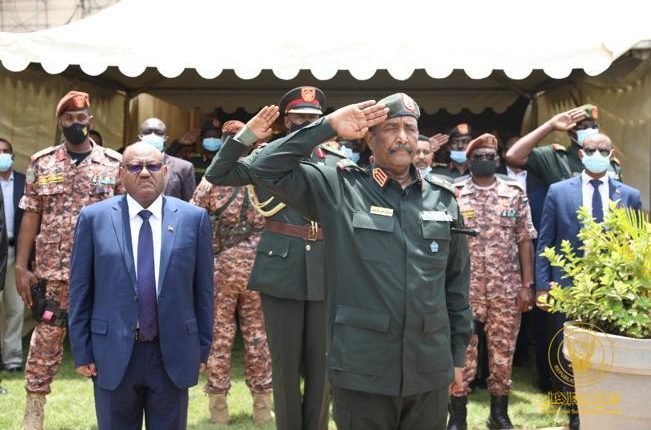 تصريحات خطيرة للبرهان عن حملة ممنهجة تستهدف جهاز المخابرات العامة