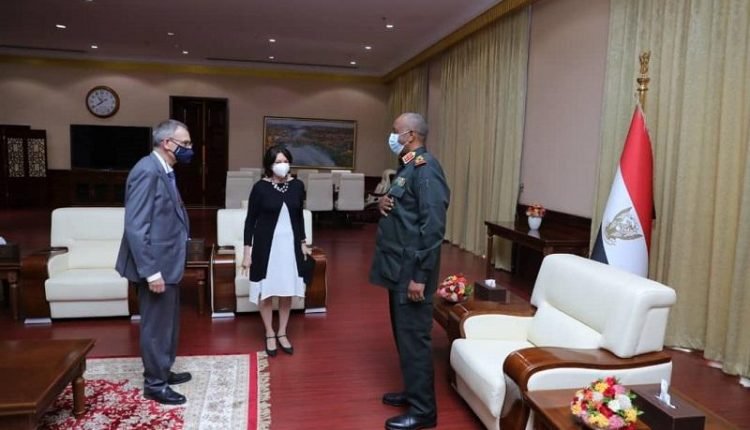 مسؤولة كبيرة بالأمم المتحدة تضع مطالب امام البرهان تتعلق بالفترة الانتقالية