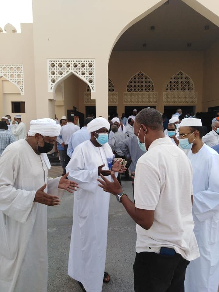 طائرة خاصة من امير قطر لنقل جثمان الشاعر (القدال) الى السودان.. وداع حزين من الجالية السودانية تحديد موعد الاقلاع التشييع(بالصور) طائرة خاصة من امير قطر لنقل جثمان الشاعر (القدال) الى السودان.. وداع حزين من الجالية السودانية تحديد موعد الاقلاع التشييع(بالصور)