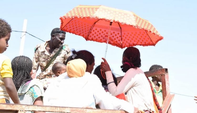 مسؤول بشرق السودان يحذر من تسرب اللاجئين ويتهم المجتمع الدولي