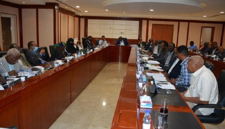 السودان يناقش قانونا للرقابة على الكهرباء