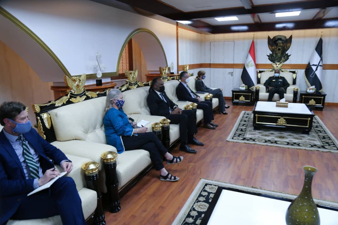 البرهان يقدم طلبات لمديرة المعونة الأمريكية لمساعدة السودان في قضايا مهمة ويتطلع لإقامة علاقات طبيعية مع واشنطن وتعهدات بشأن اللاجئين