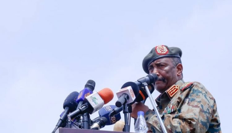 البرهان يقدم خطابًا مهمًا للشعب وسط القوات المسلحة السودانية وأعضاء مجلس السيادة ورئيس الوزراء