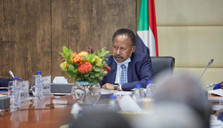 وزير الزراعة يزف بشرى للمزارعين وحمدوك يوجه محافظ بنك السودان بشأن التمويل الزراعي