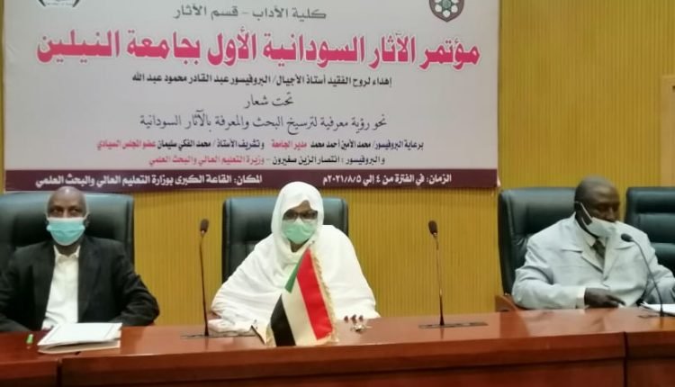 علماء آثار يدقون ناقوس الخطر من تعديات المعدنين على المناطق الأثرية