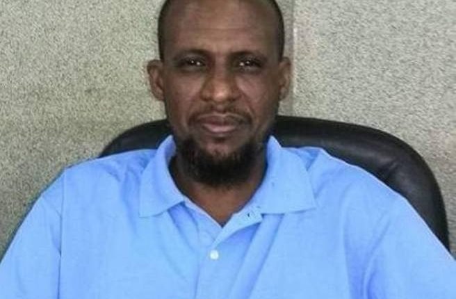 أفراد من الاستخبارات العسكرية يعتدون على الصحفي “محمد مصطفى”