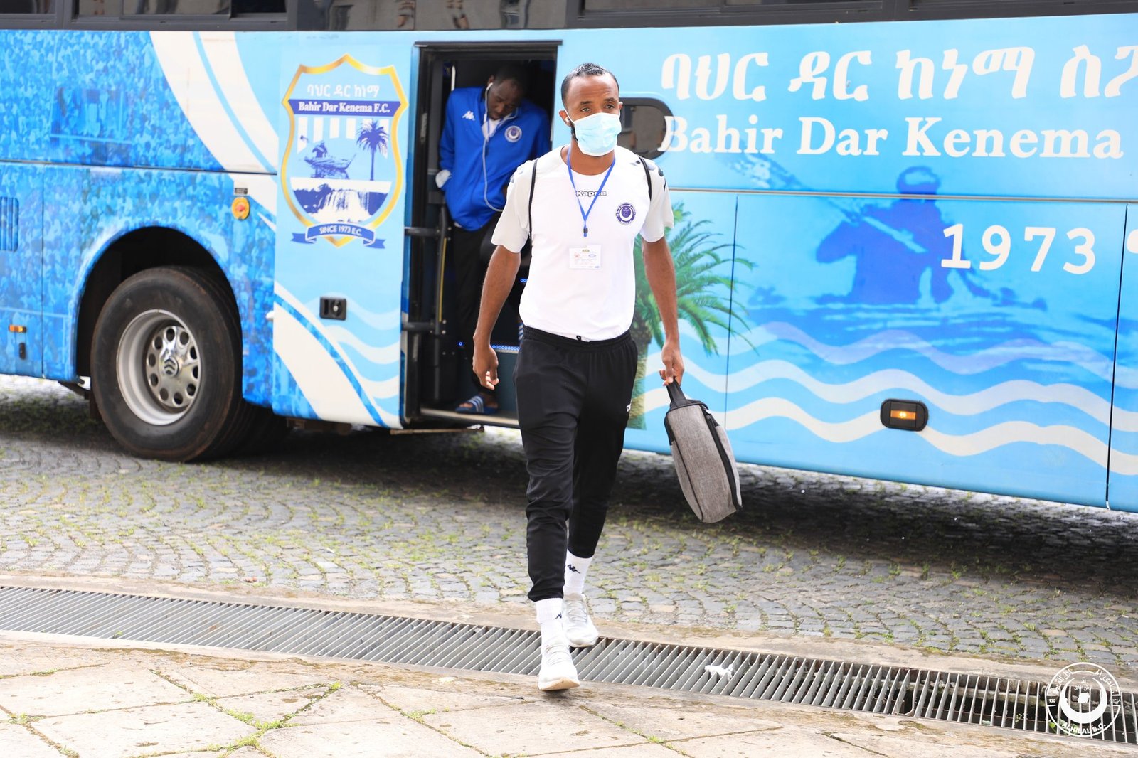 كشف تشكيلة الهلال السوداني لمقابلة فاسيل الاثيوبي ولاعبو الفريق يصلون استاد بحر دار " بالصور"