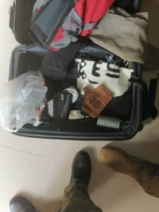 مقتل ضابطين بجهاز المخابرات العامة في اشتباكات بجبرة (صور) مضبوطات عقب فرار الجناة