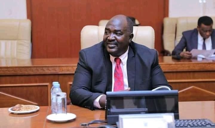 كيانات ثورية تهاجم والي غرب دارفور وتتهمه بتعيين عناصر النظام السابق في مؤسسات الحكومة