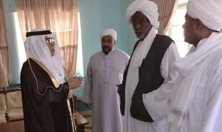 السفير السعودي وجعفر الميرغني يلتقيان الناظر ترك