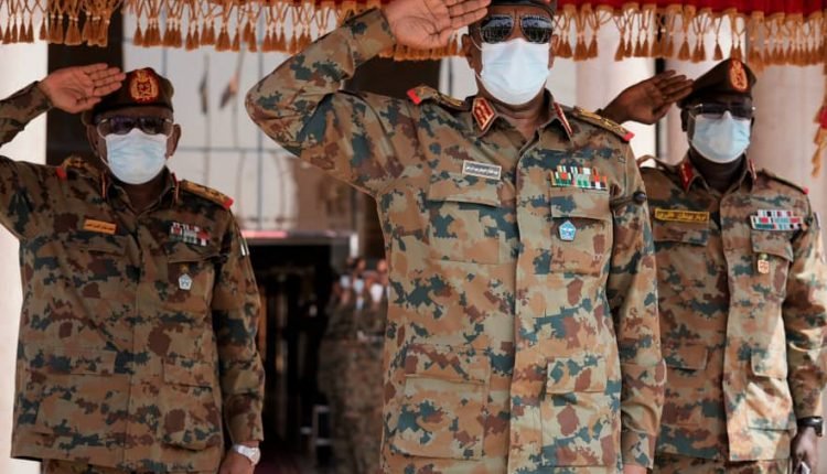 البرهان يطلق تعهدات جديدة بشأن ازمة الفترة الانتقالية بمساعدة الجيش والمنظومة الامنية ويستبعد حزب البشير