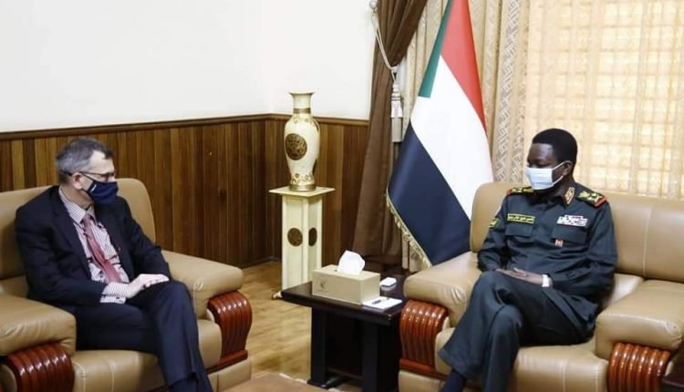 تفاصيل لقاء بين كباشي وفولكر بشأن أزمة شركاء الحكم بالسودان