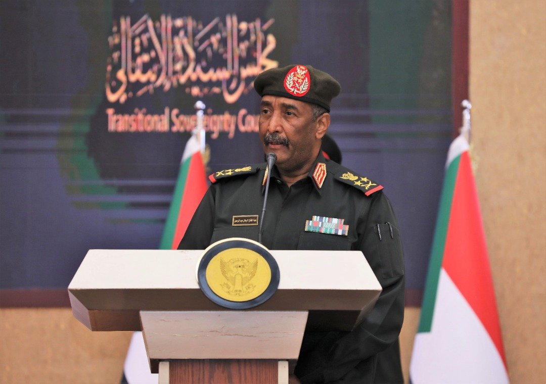 السودان : التفاصيل الكاملة للتوقيع على الاتفاق السياسي بين البرهان وحمدوك (صور)